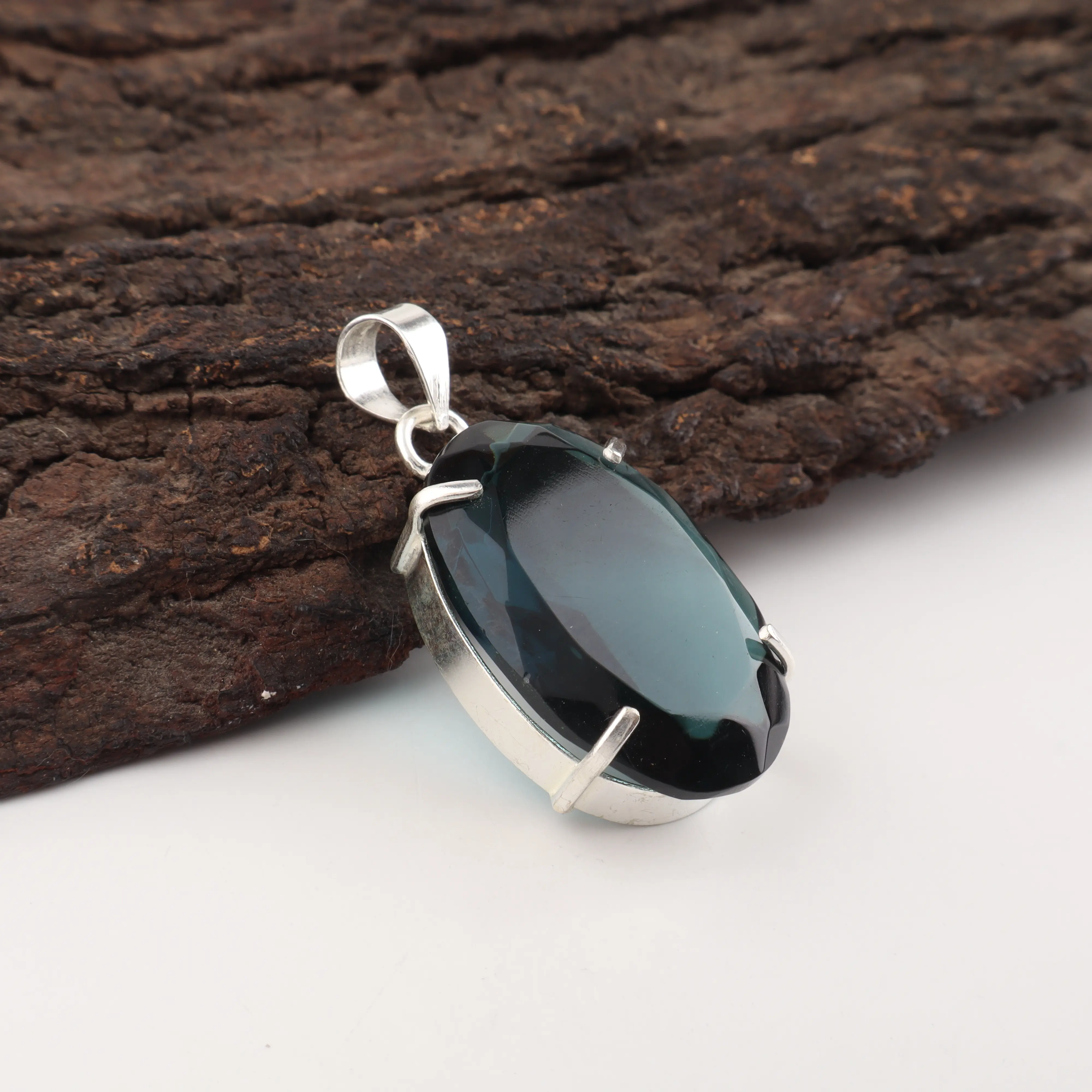 Green Tourmaline pendant with elegant handcrafted gemstone jewelry design