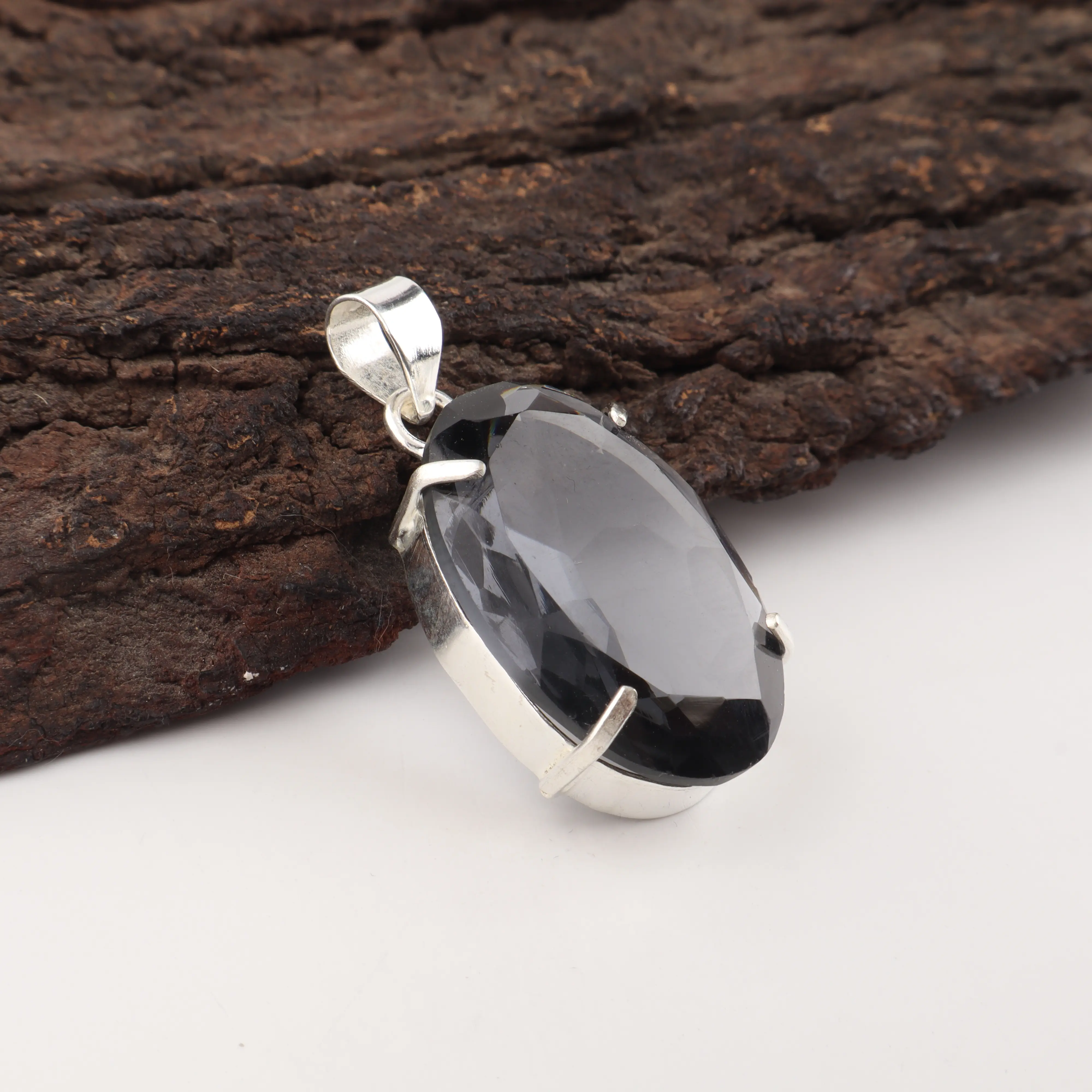 Grey Quartz pendant with smoky grey gemstone in elegant handcrafted jewelry design