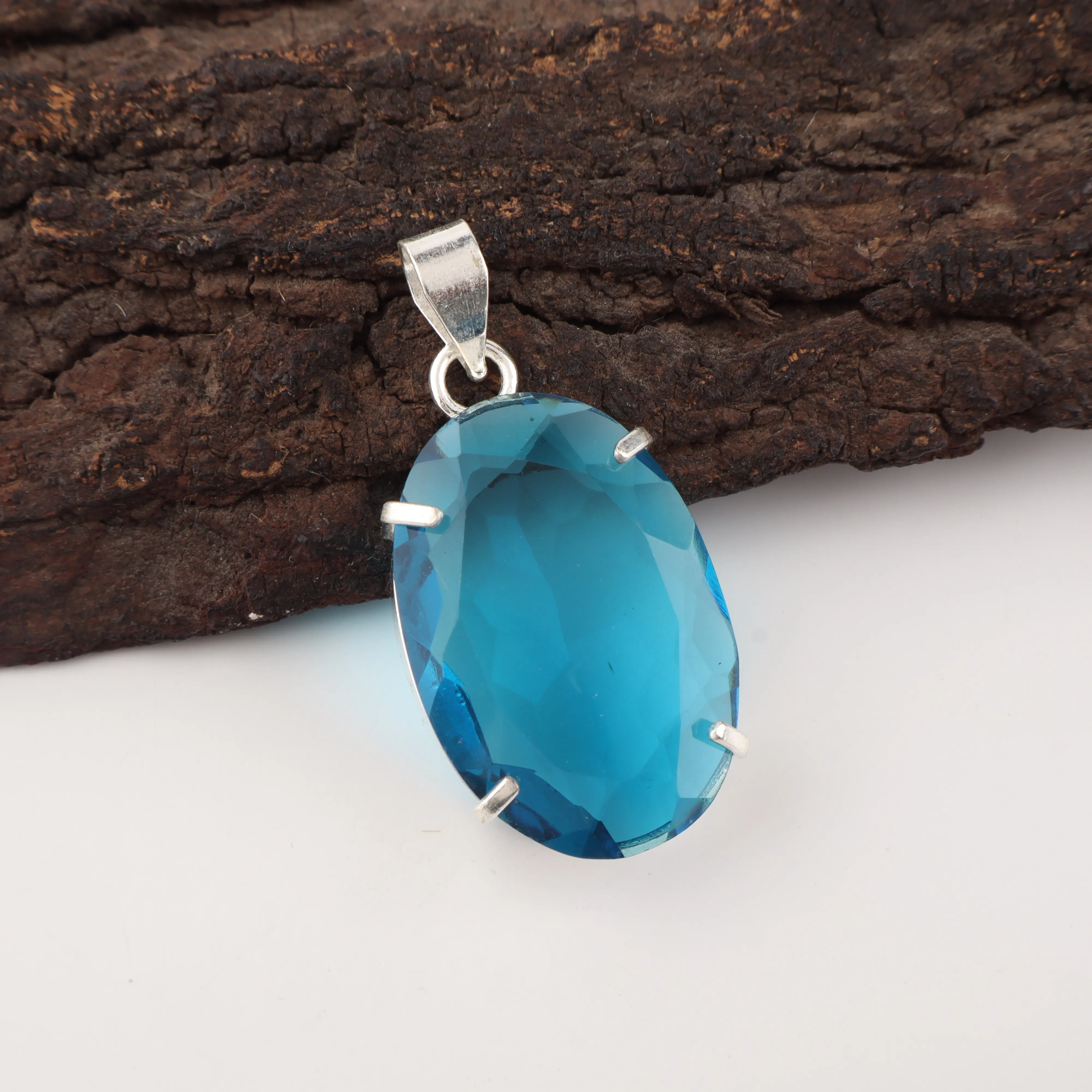 Latest blue Apatite gemstone pendant handcrafted necklace jewelry