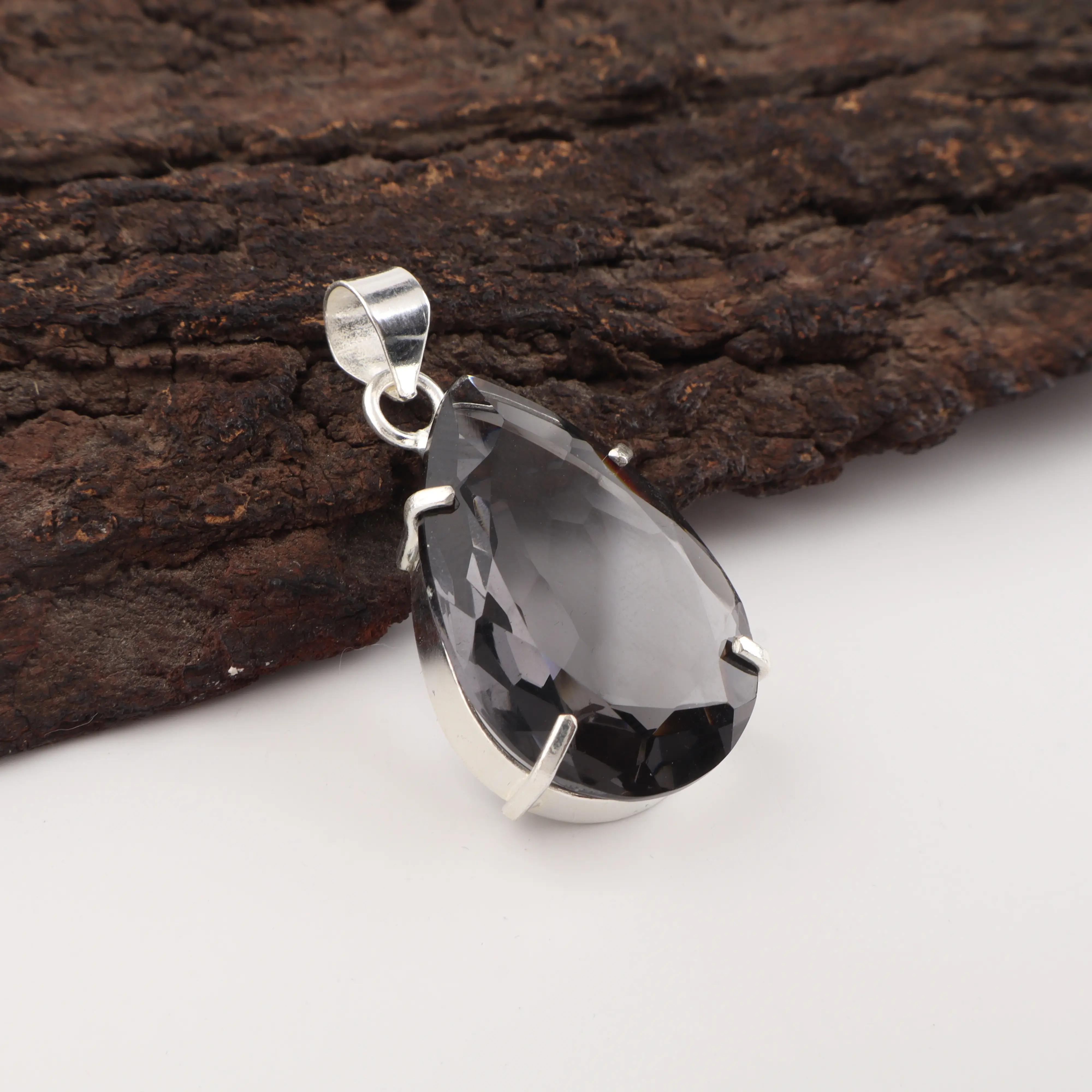 Grey Quartz Pendant Necklace With Polished Crystal in Elegant Minimalist Setting