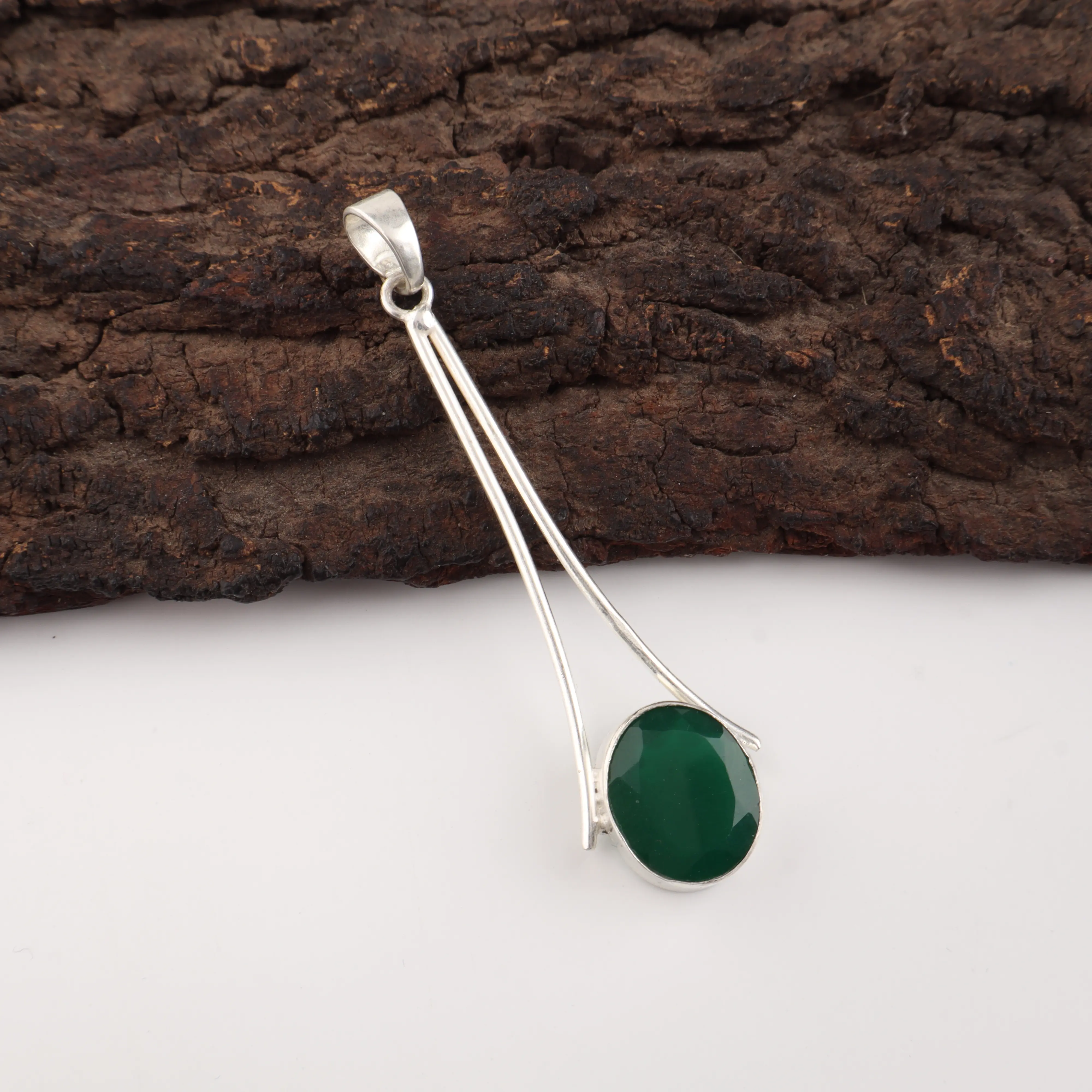 Green Onyx Pendant necklace with polished gemstone in elegant handcrafted setting